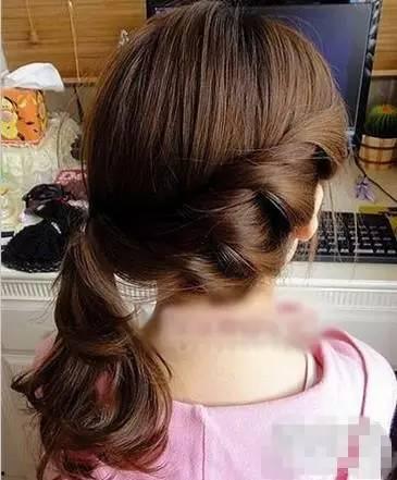 成人烫发扎头绳视频大全,视频大全带你变身时尚达人